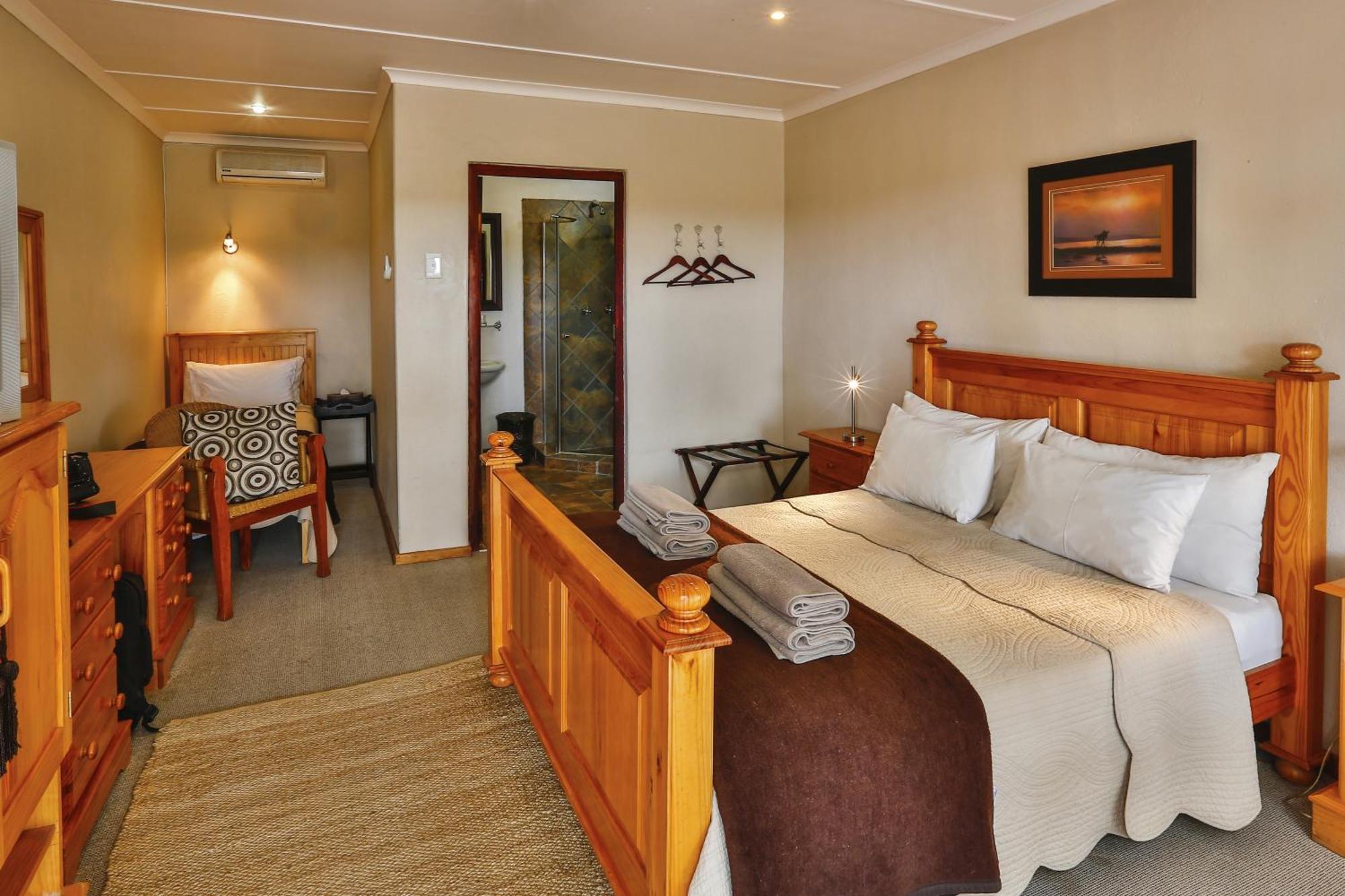 Olive Grove Guest Farm Villa Beaufort West Room photo